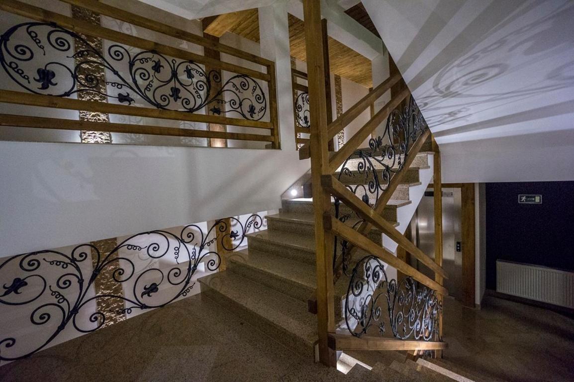Apartament Tatrzanski Swit Z Tarasem 20M2, Garazem Podziemnym, Grota Solna Zakopane Buitenkant foto